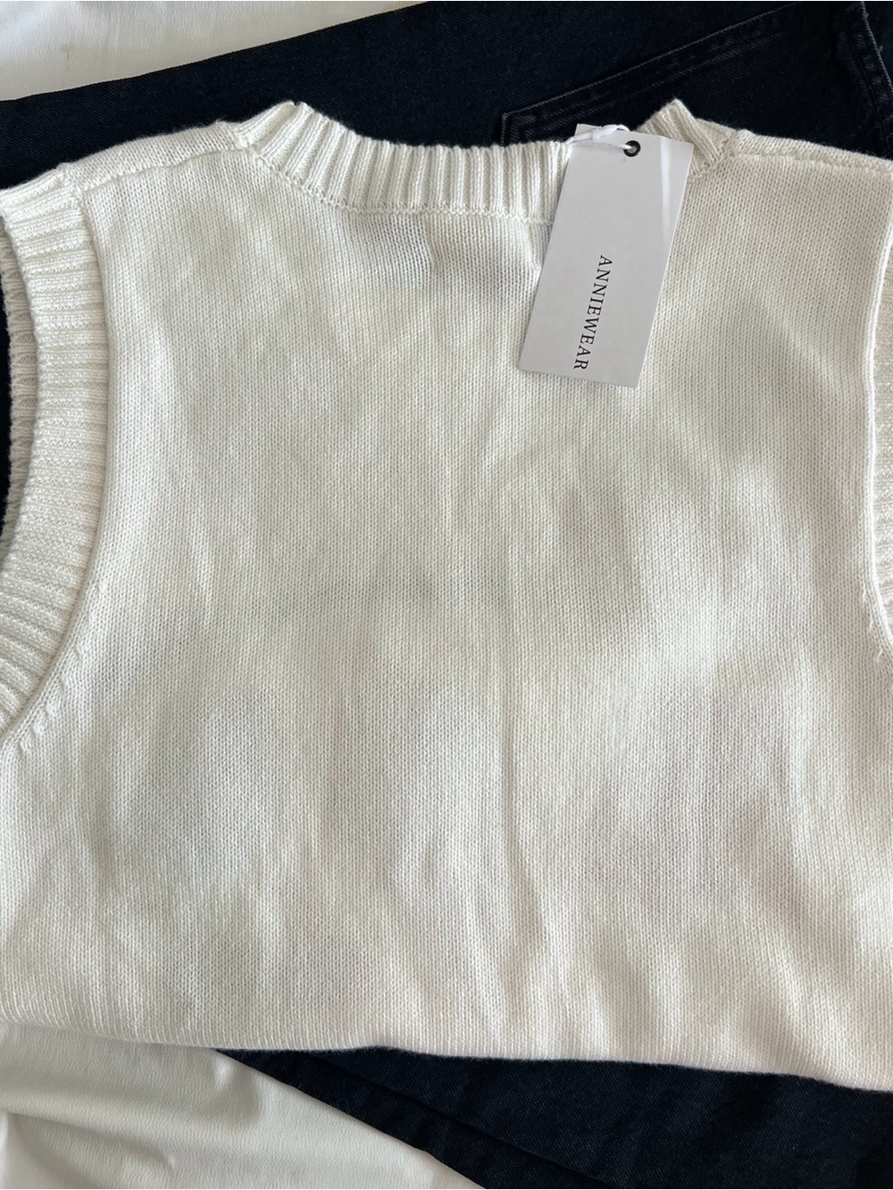 NWT Anniewear Summer Vibes Vest ☀️ - Picture 5 of 5